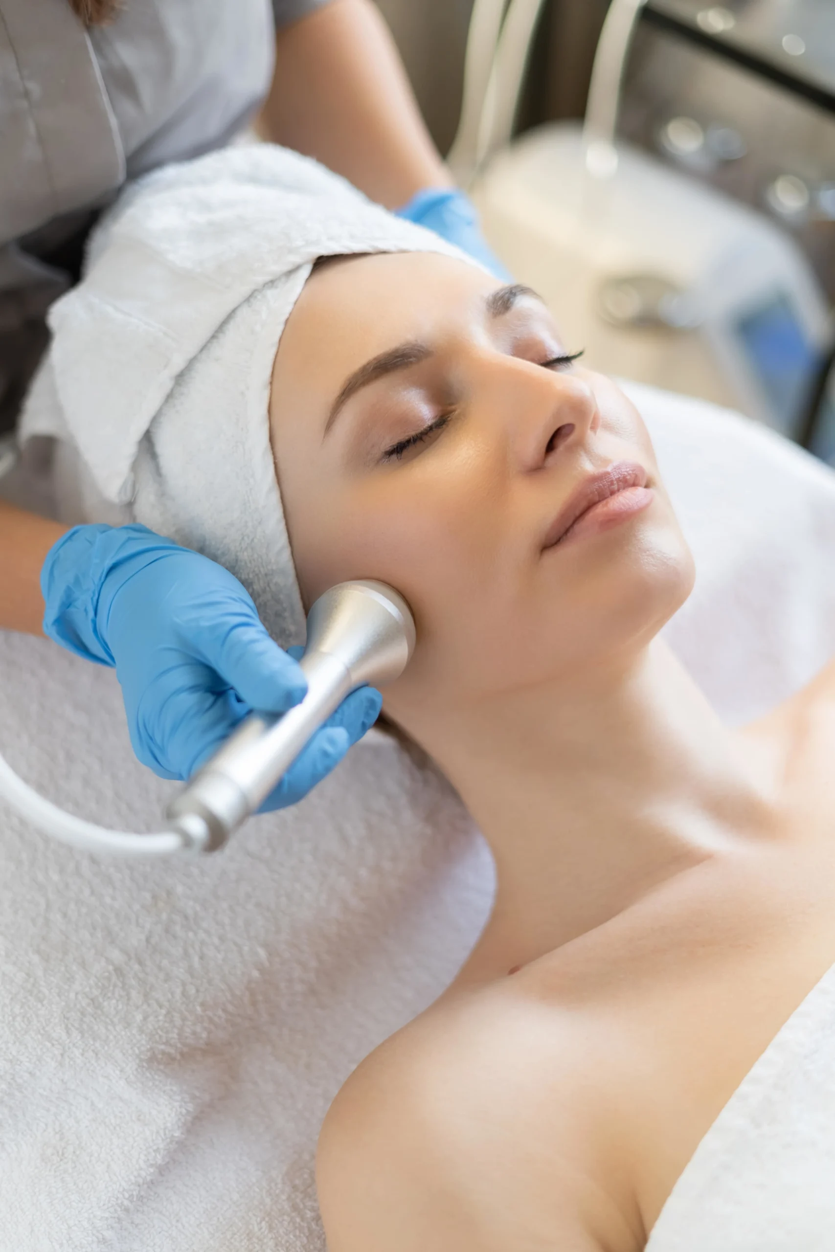 oxygeneo facial in thrissur